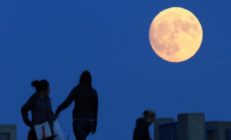 ظاهرة فلكية نادرة في سماء #الكويت نهاية الشهر الجاري