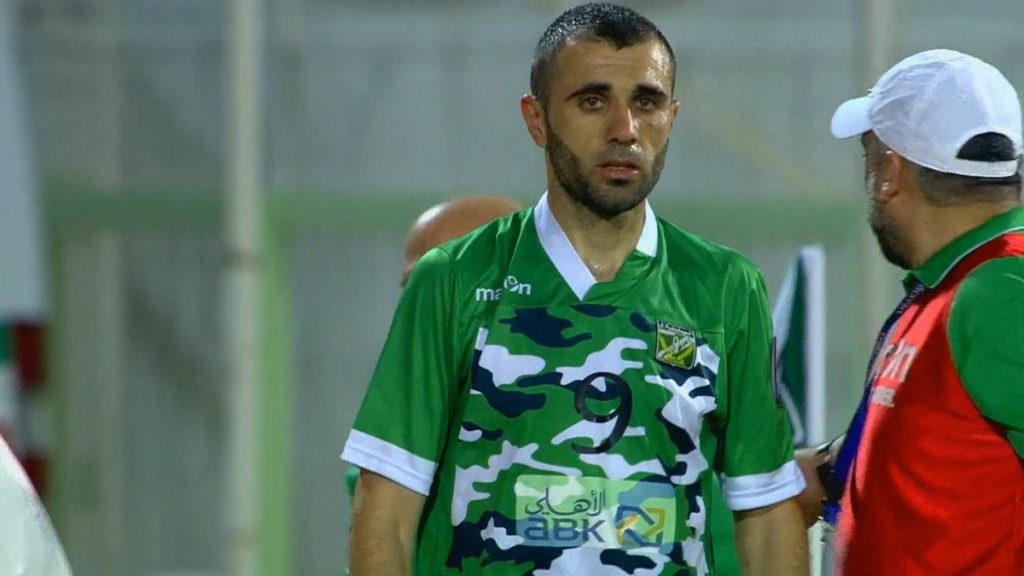 العربي يدفع لـ هايل 69 ألف دينار