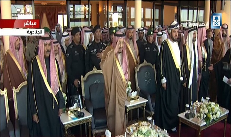 صورة | الملك سلمان وسمو ولي العهد يحضران سباق الجنادرية