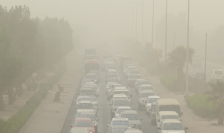 خبير فلكي: الغبار مستمر في عطلة نهاية الأسبوع