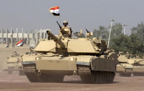 أمريكا ترسل أحدث دبابات إلى العراق وتفاجأ بها تصل إلى آخر مكان في العالم تريده