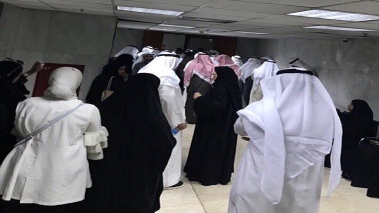 أهالي المحكومين في #قضية_دخول_المجلس يترقبون قرار محكمة التمييز