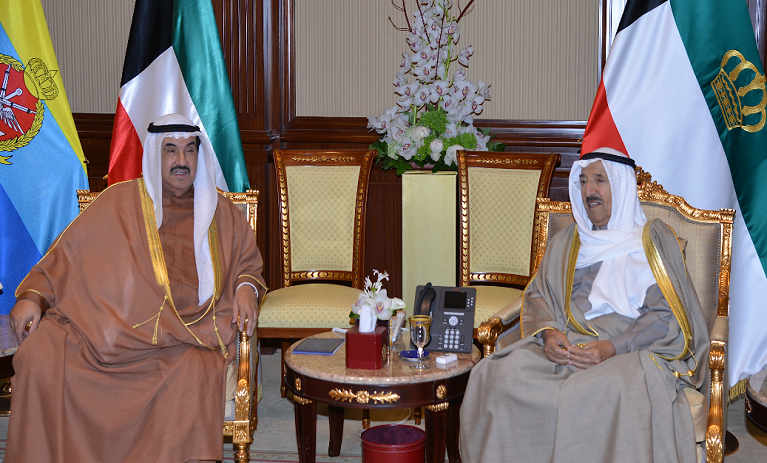 سمو الأمير يستقبل سمو الشيخ ناصر المحمد