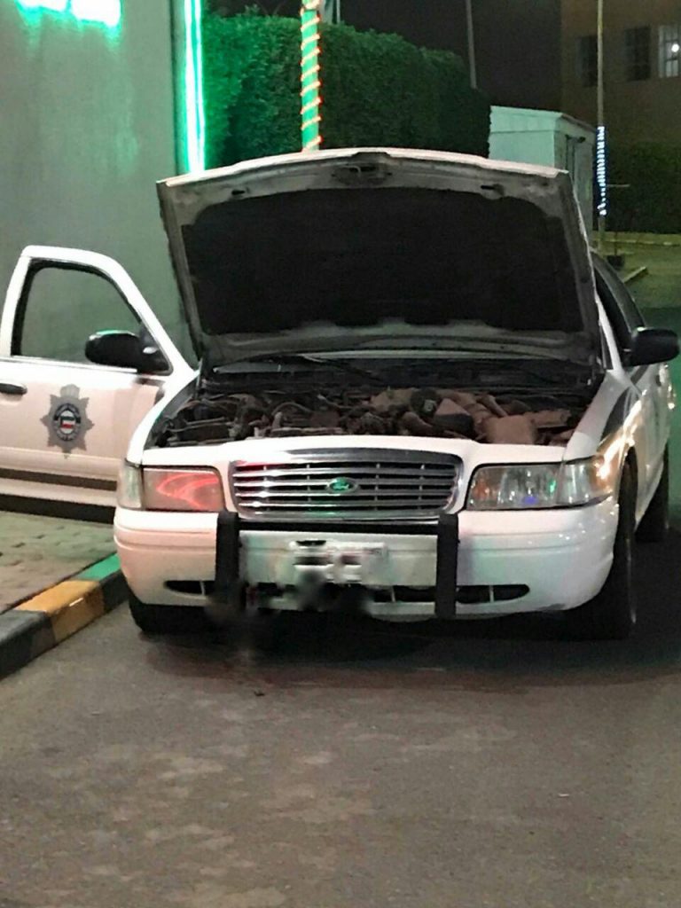 استنفار مطافي الجهراء والطوارئ الطبية لاحتراق بطارية في مواقف مستشفى الجهراء