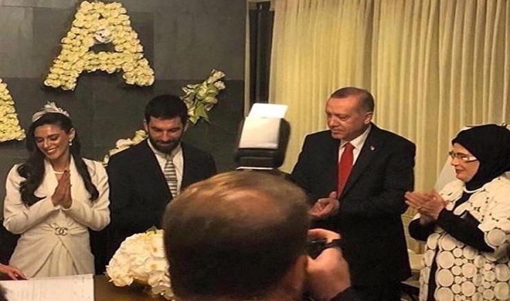 أردوغان شاهد على زواج لاعب برشلونة السابق أردا توران