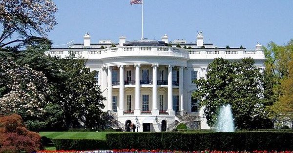 واشنطن تغيّر سياستها في لبنان.. وتقرّر منافسة ايران