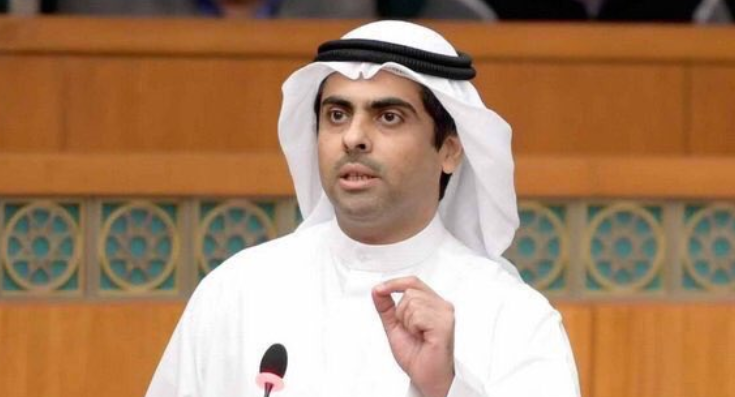 رياض العدساني: رئيس الحكومة يتحمل مسؤولية السياسة العامة.. والخرافي “لا شغل ولا مشغلة”