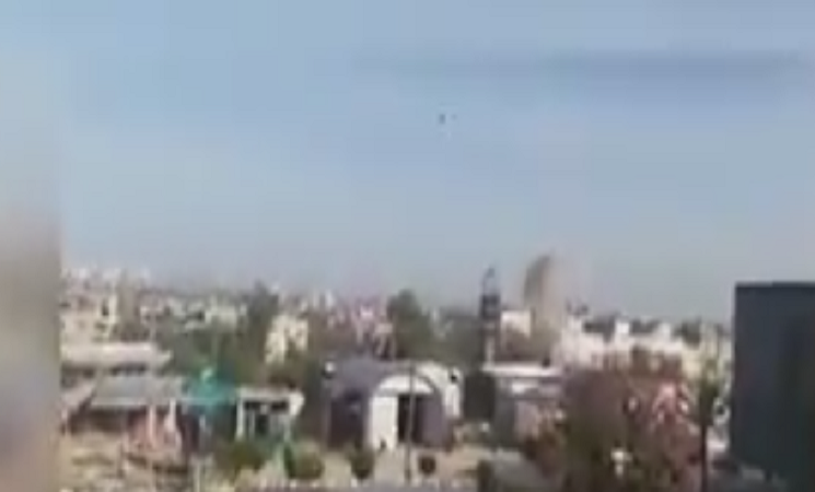 بالفيديو | لحظة قصف الاحتلال الإسرائيلي موقعًا للمقاومة الفلسطينية في غزة صباح اليوم