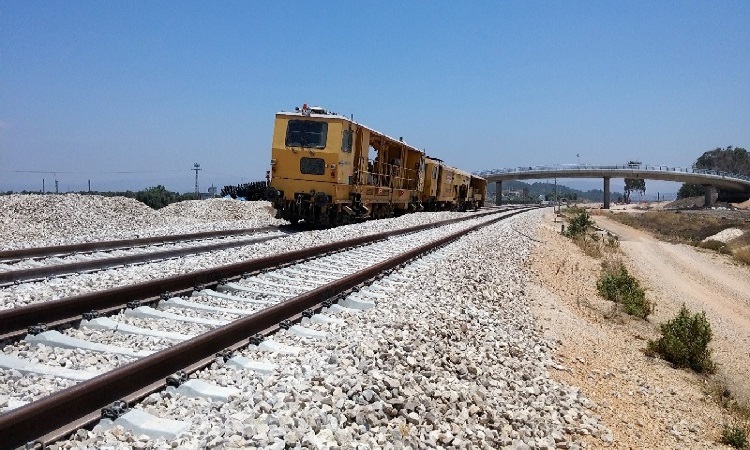 خط حديدي يربط بين الإمارات والسعودية في 2021