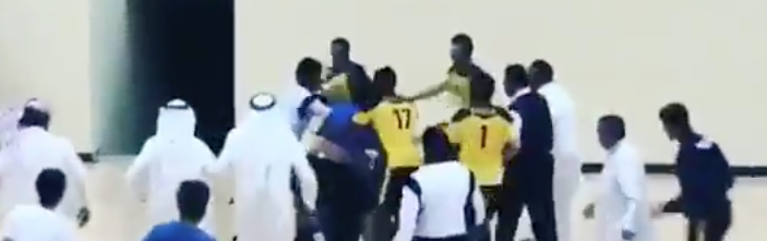 فيديو | مباراة #القادسية و #الكويت تنتهي بمعركة