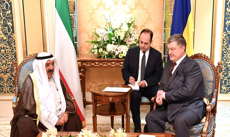 الرئيس الأوكراني يستقبل ناصر صباح الأحمد