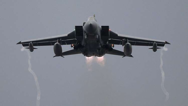 صحيفة لندنية: بريطانيا تخطط لضرب سوريا من قبرص