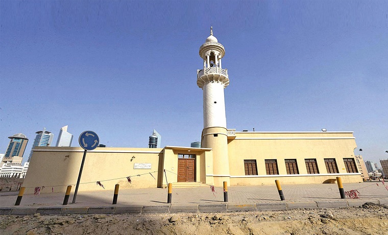 “الأوقاف”: توظيف المتقاعدين والمتطوعين الكويتيين في وظيفة مؤذن وإمام