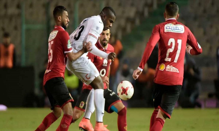 إدارة قمة الأهلي والزمالك.. بحكم مصري