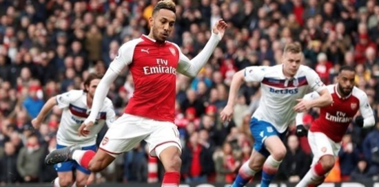 ارسنال يكتفي بثلاثية في شباك ستوك سيتي