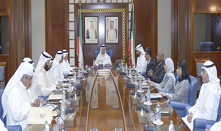 رئيس الوزراء لمسؤولي الصحة: الاستماع لشكاوى المواطنين وعدم التراخي في مواجهة الإهمال والتقصير