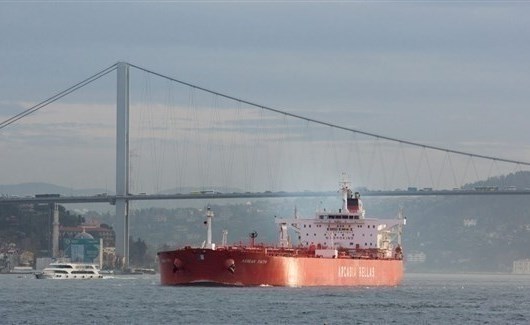 كويتي يكشف سرقة إسرائيل لنفط العراق عبر تركيا