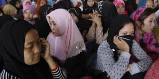 السفارة الفلبينية : 4 آلاف فيلبيني عادوا إلى بلادهم في حين بقي 6651 مخالفا