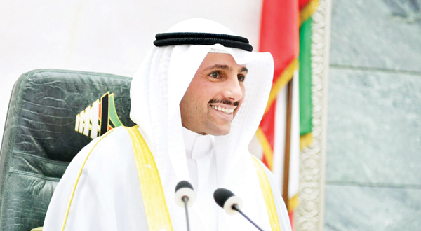 رئيس مجلس الأمة قال موعدنا الاثنين …ماذا سيحدث غدا؟