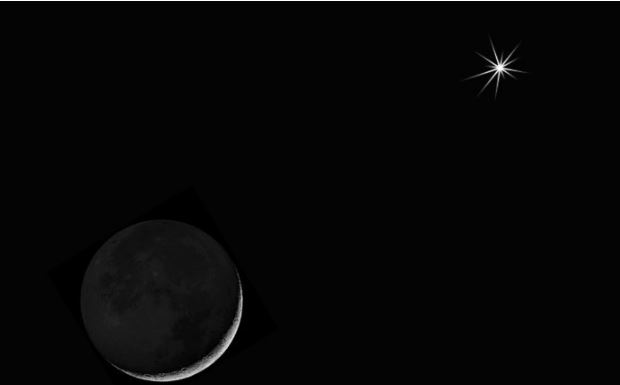 هلال “رمضان العملاق” يقترن بالزهرة بسماء #السعودية .. اليوم #رمضان_كريم