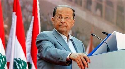 الرئيس اللبناني يطلب من الحكومة الاستمرار في تصريف الأعمال