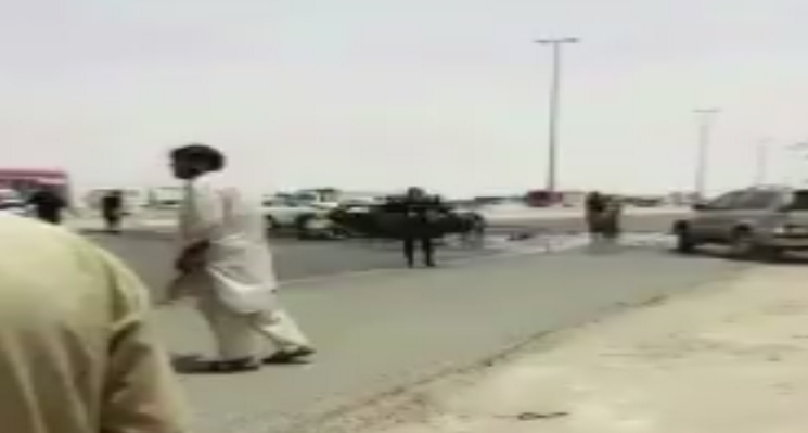 بالفيديو | حادث مروع على “الدائري السادس” لسيارة تسير عكس السير!
