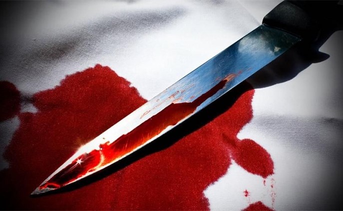 ٥ ملم أنقذت طفلة من الموت بسكين في القلب