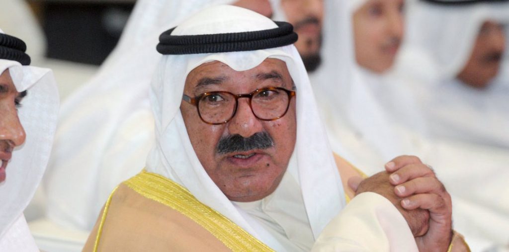 وزير الدفاع يتوجه إلى السعودية لتفقد القوة الكويتية المشاركة في “إعادة الامل”