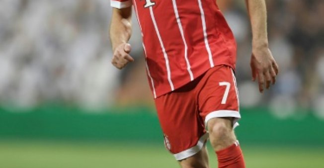 رسميًا: بايرن ميونيخ يجدد عقد ريبيري