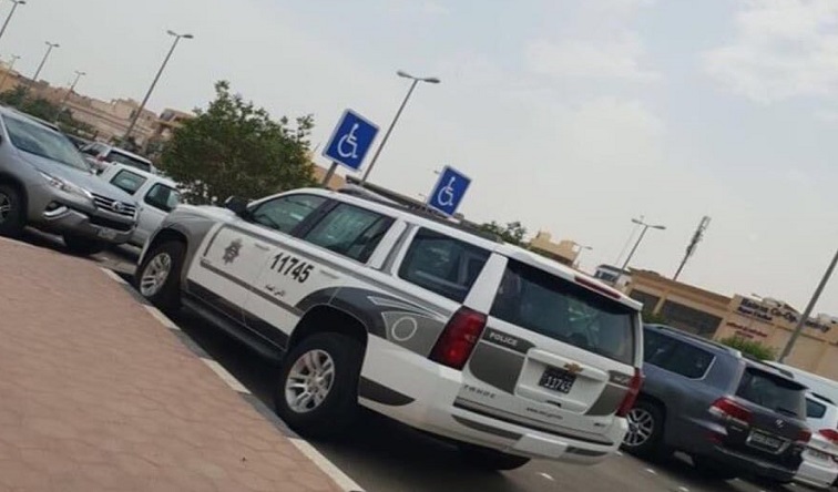 تحرير مخالفة مرورية لمركبة الشرطة؟