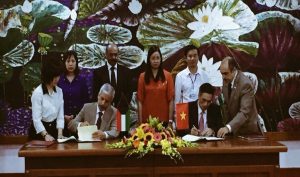 c3e28653-b8d0-468c-a95f-ee8d0e1b1344