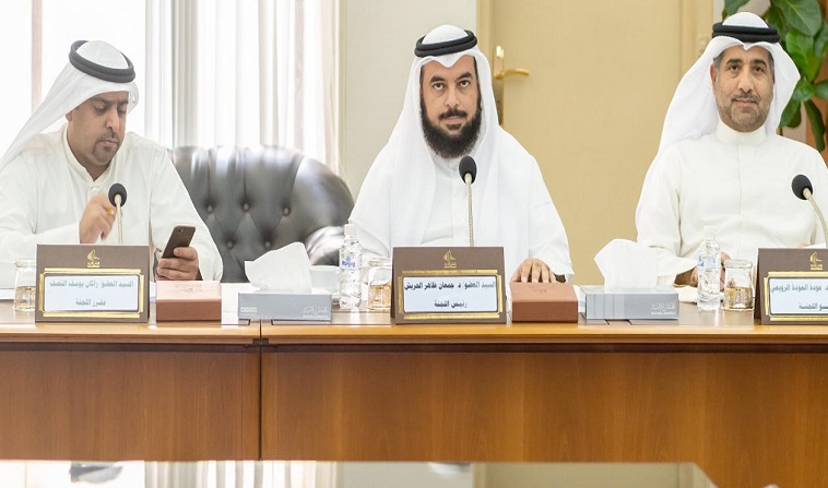 57 توصية نتيجة التحقيق في محاور استجواب رئيس الوزراء أهمها “البنزين” و”الجناسي”