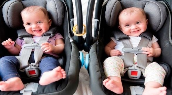 لهذا السبب تجنبي ترك طفلك ينام طويلاً في مقعد السيارة