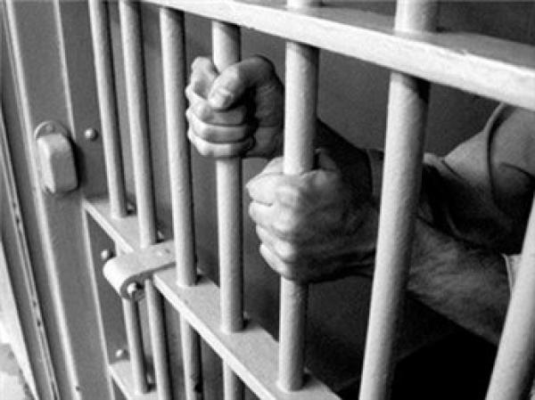 إخلاء سبيل مواطن بقضية خطف وهتك عرض بكفالة ألفين دينار ومنعه من السفر