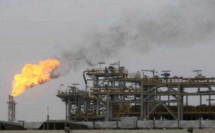 الكويت ترفع إنتاجها النفطي 85 ألف برميل يوميًا