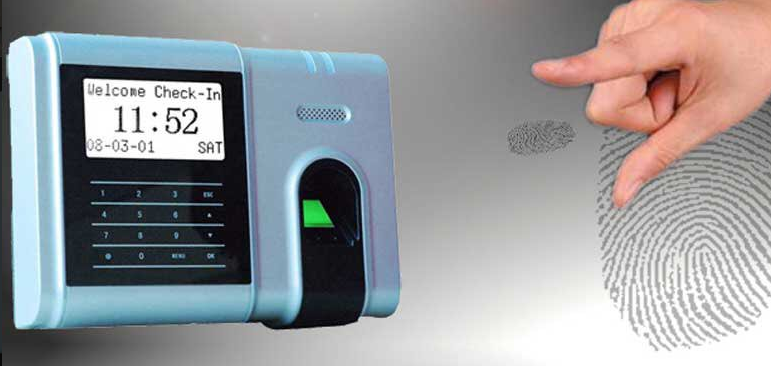 5 آلاف موظف استقالوا من العمل الحكومي بسبب “تطبيق البصمة”