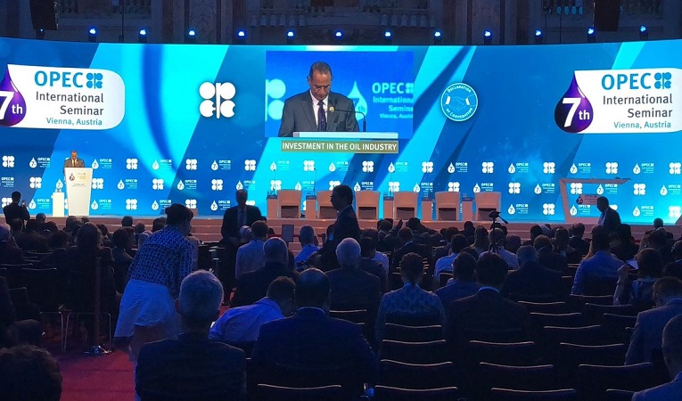 الكويت: سنستثمر أكثر من 100 مليار دولار خلال 5 سنوات في القطاع النفطي