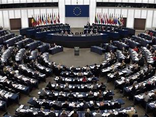 الاتحاد الأوروبي يمدد العقوبات الاقتصادية على روسيا