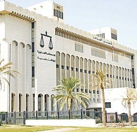 إلزام وكالة سيارات بتعويض مواطن ألف دينار عقب إتلاف سيارته