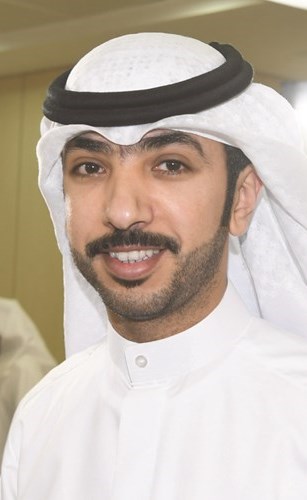 «حولي» تبحث توفير أكشاك لخدمة رواد الشواطئ العامة