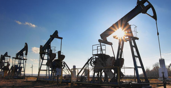 الخارجية الأمريكية : عقوبات على من يستورد النفط من إيران بعد الرابع من نوفمبر المقبل