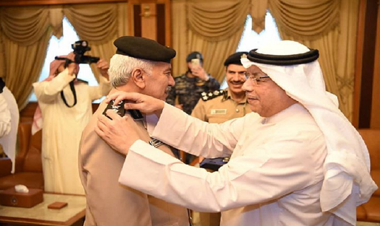 محمود الدوسري.. “فريق”