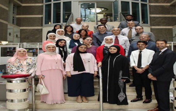 صورة | تخرج أول مجموعة صيادلة من برنامج “دكتور في الصيدلة” في جامعة الكويت