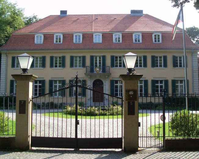 تعليمات جديدة للمواطنين الراغبين بالسفر إلى ألمانيا