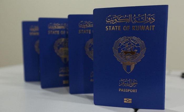 الداخلية: تدبيس الجواز الإلكتروني الجديد بالقديم يؤدي إلى إتلافه