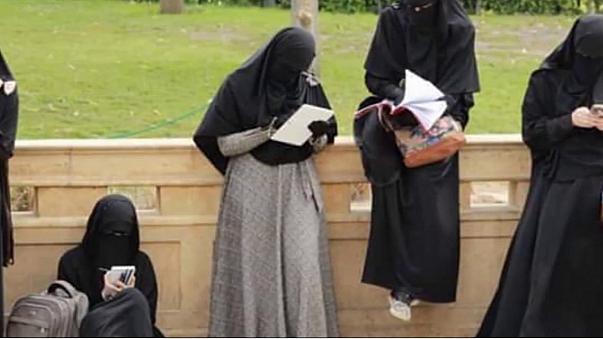 السعودية تحذر المقيمات في الدنمارك من ارتداء النقاب