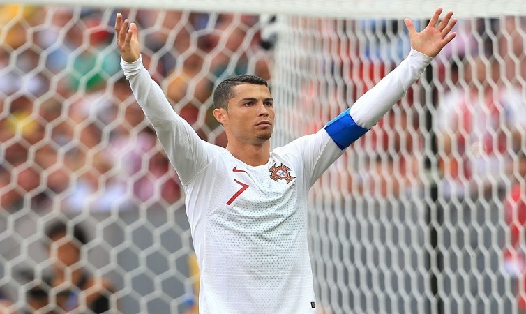 3 أرقام جديدة لـ #رونالدو بعد الفوز على #المغرب #المغرب_البرتغال