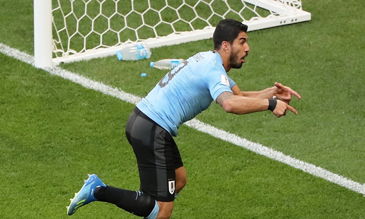 #السعودية_الأورغواي | احتفال سواريز بالهدف يغضب السعوديين ويثير الجدل مجددًا!