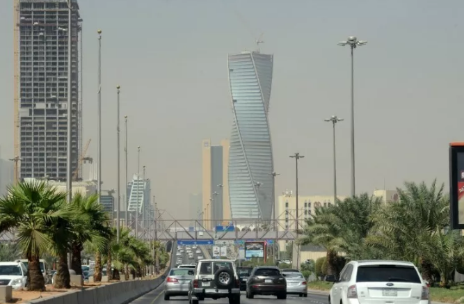 #السعودية: رياح نشطة وغبار خلال الساعات المقبلة