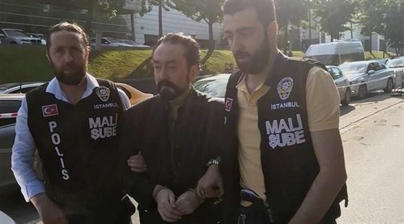 اعتقال 235 شخصاً على صلة بـ “داعية مسلم”  في #تركيا